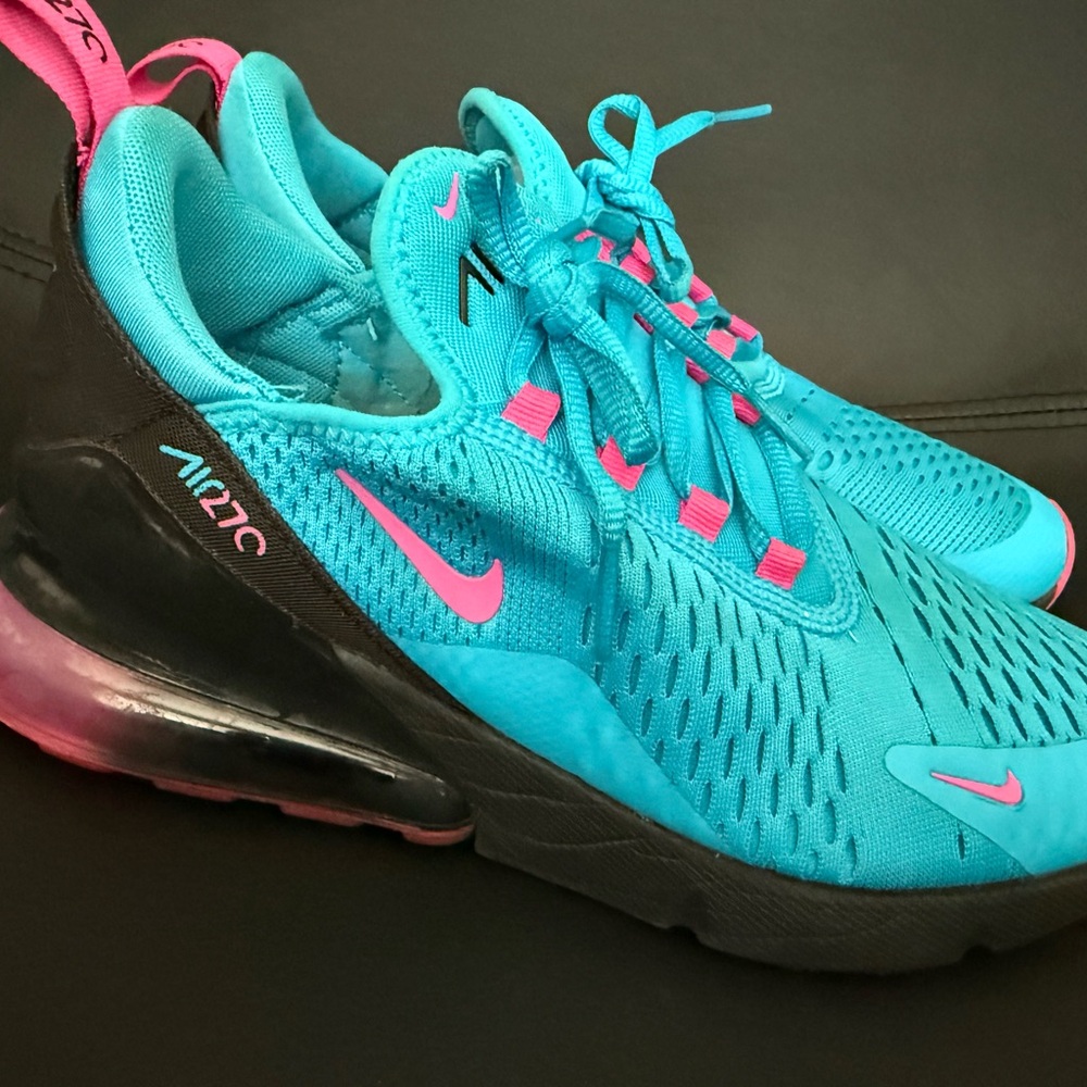 Nike Air Max 270 Teal and Pink